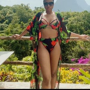 Fashion Nova 3pc set size S